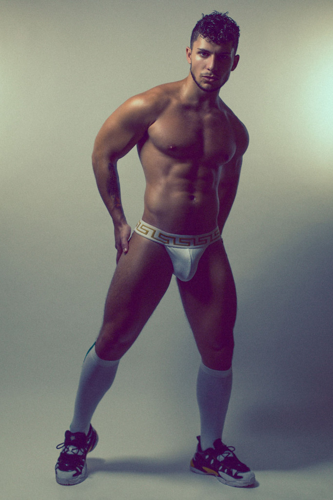 Luo Er Luo X Ryan Feng X YUP MAGAZINE