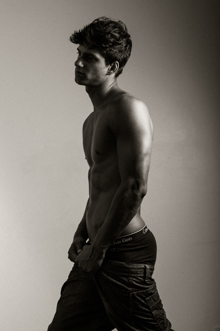 Klaus Gripp X Fael Gregorio