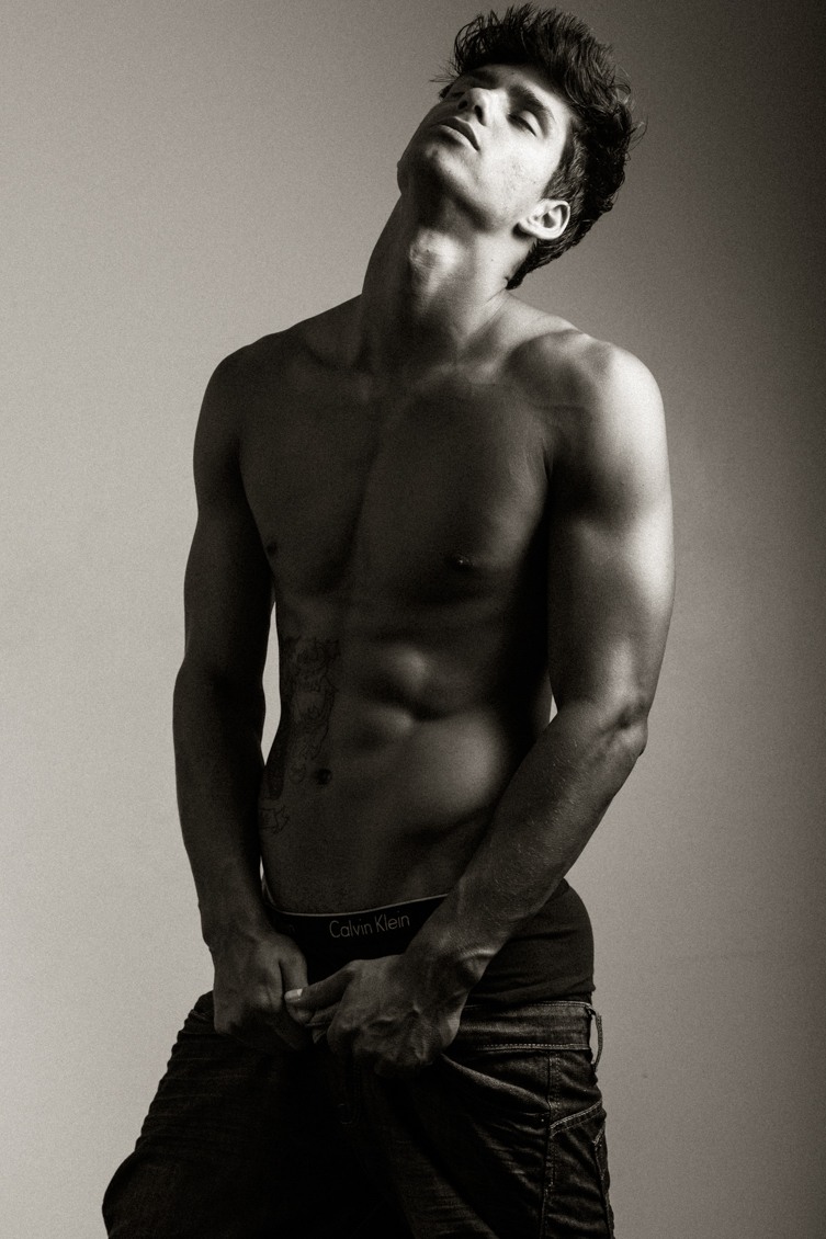 Klaus Gripp X Fael Gregorio