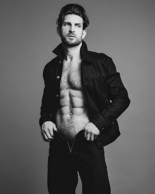 Konstantin Resch X Tom Buck X Yup Magazine