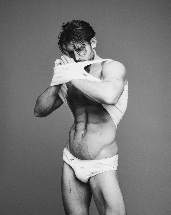 Konstantin Resch X Tom Buck X Yup Magazine